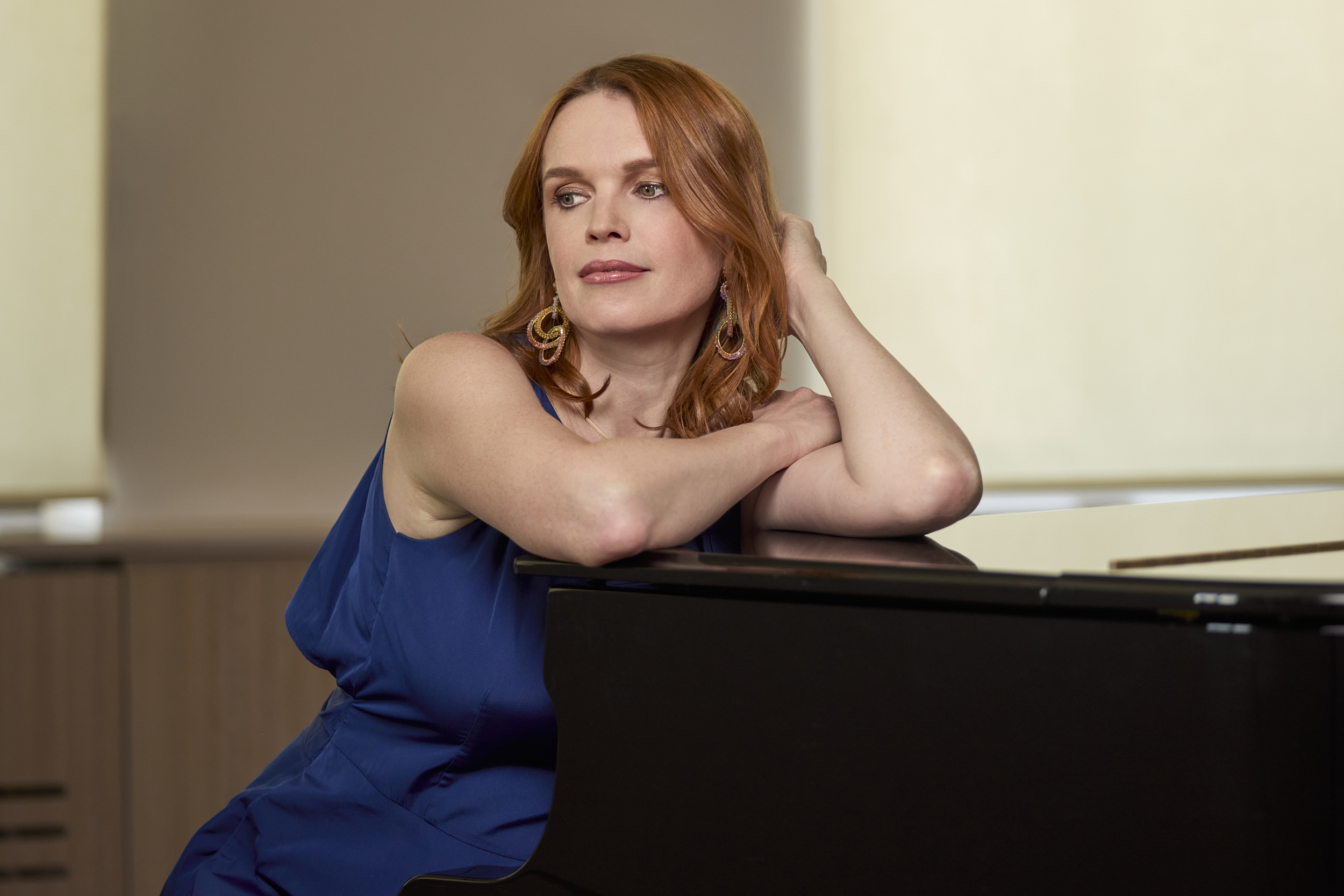 Julia Belova par Eric DEVILLET Photographe Professionnel Portrait Corporate Politique Artiste au Luxembourg