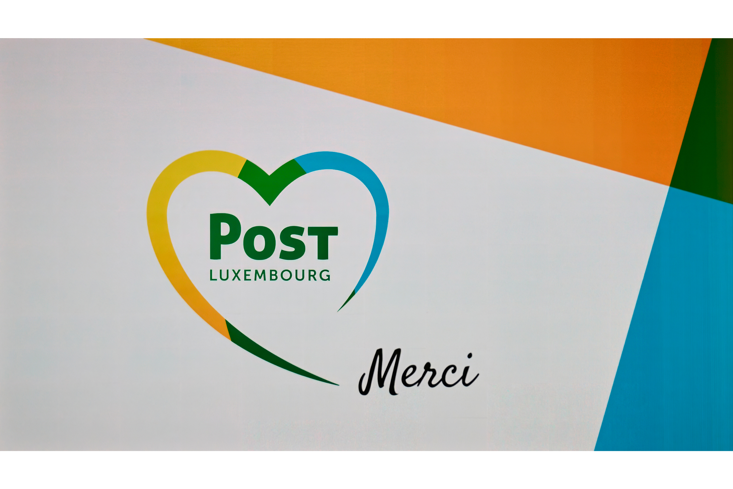 Post par Eric Devillet Photographe Professionnel Portrait Corporate, Publicitaire, Événement au Luxembourg