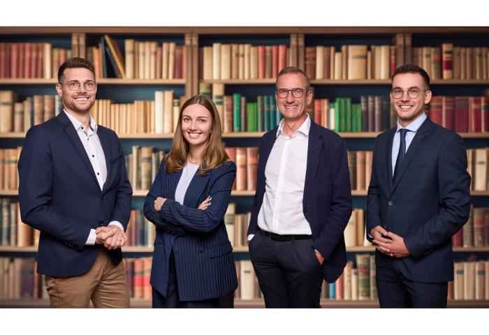 Portrait corporate Neyen réalisé par Eric Devillet, photographe professionnel spécialisé au Luxembourg.